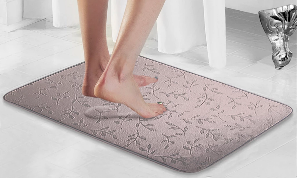 Embossed Leaf Memory Foam Bath Rug