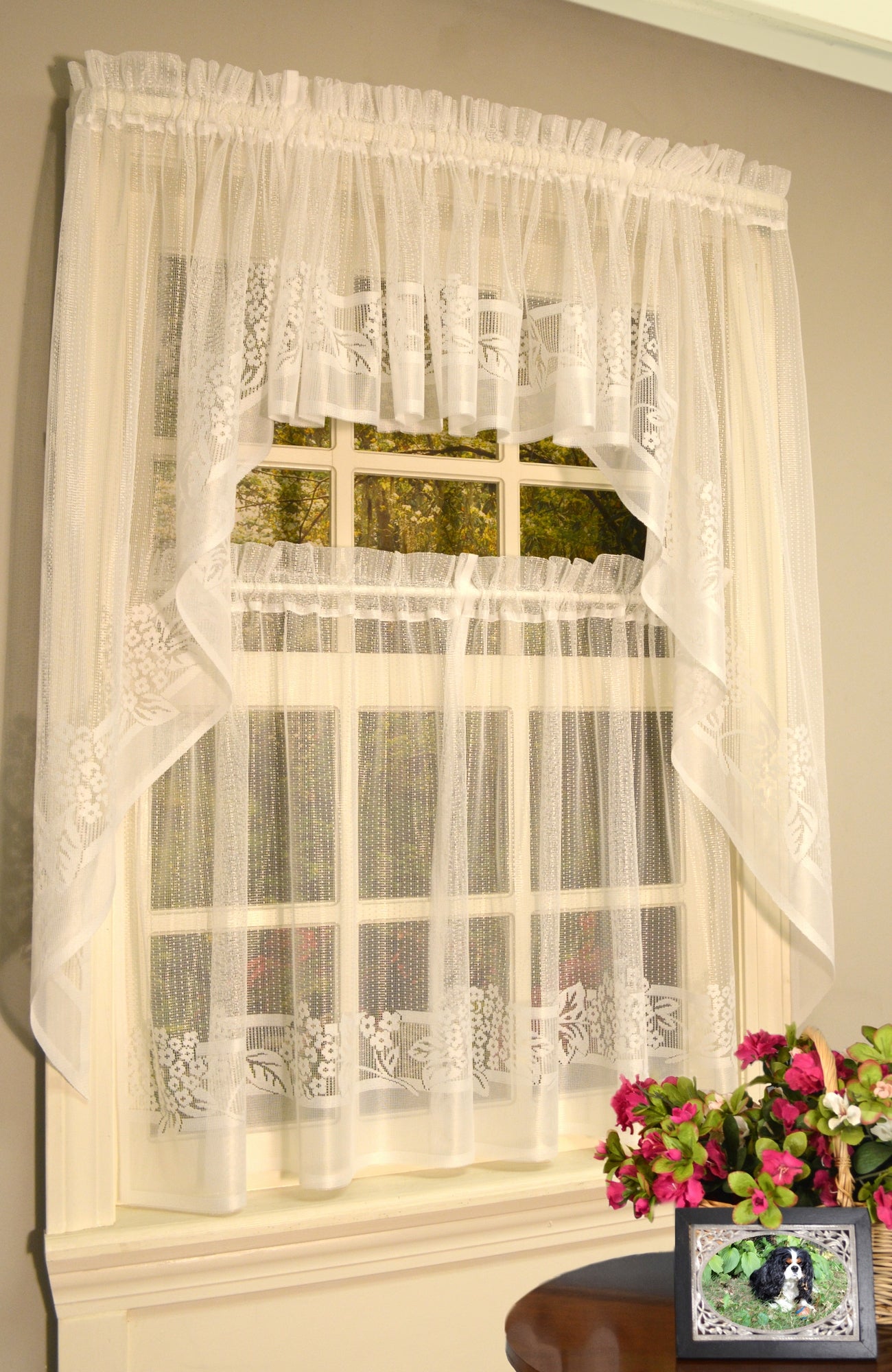 Hydrangea Lace Swag - 056x038 Ivory C40754- Marburn Curtains